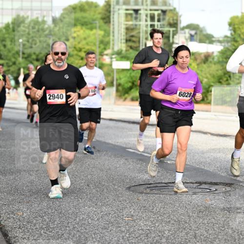 06.09.2026 - CURREX Alsterlauf Dr. Thomas Lammeyer http://msf.ph/oto/10132575 06.09.2026 09:56:47 Laufen 2856, 2940, 180, 6299, 6028 meine-sportfotos.de