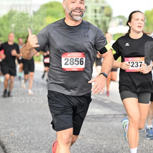 06.09.2026 - CURREX Alsterlauf Dr. Thomas Lammeyer http://msf.ph/oto/10132603 06.09.2026 09:56:50 Laufen 2856, 237, 4180 meine-sportfotos.de