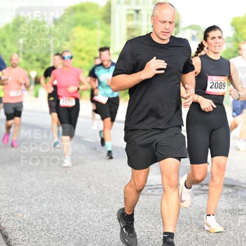 06.09.2026 - CURREX Alsterlauf Dr. Thomas Lammeyer http://msf.ph/oto/10132634 06.09.2026 09:56:53 Laufen 2089, 4461 meine-sportfotos.de