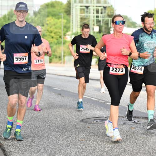 06.09.2026 - CURREX Alsterlauf Dr. Thomas Lammeyer http://msf.ph/oto/10132656 06.09.2026 09:56:55 Laufen 5567, 2124, 2545, 2273, 3574 meine-sportfotos.de