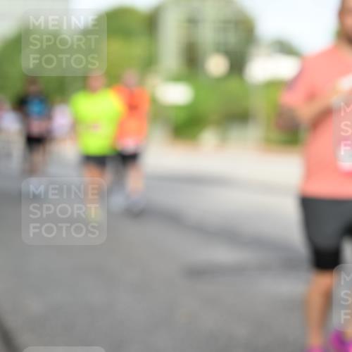 06.09.2026 - CURREX Alsterlauf Dr. Thomas Lammeyer http://msf.ph/oto/10132679 06.09.2026 09:56:58 Laufen  meine-sportfotos.de
