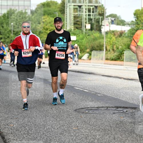 06.09.2026 - CURREX Alsterlauf Dr. Thomas Lammeyer http://msf.ph/oto/10132708 06.09.2026 09:57:01 Laufen 10, 6291, 6258, 2671 meine-sportfotos.de