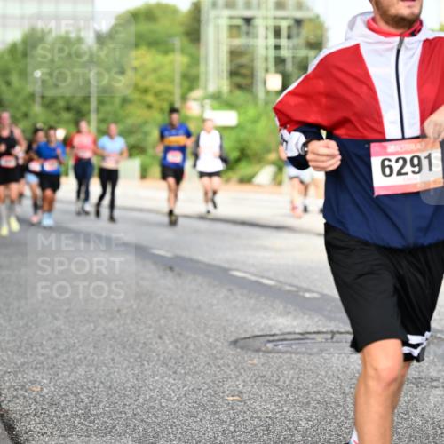 06.09.2026 - CURREX Alsterlauf Dr. Thomas Lammeyer http://msf.ph/oto/10132730 06.09.2026 09:57:03 Laufen 6291 meine-sportfotos.de