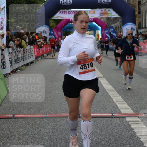 06.09.2026 - CURREX Alsterlauf Strokosch-Dieckow http://msf.ph/oto/10132733 06.09.2026 10:06:30 Ziel 2266, 2541, 2863, 3772, 3942, 3947, 4508, 4650, 4819, 5600, 6085, 6464, 8183 meine-sportfotos.de