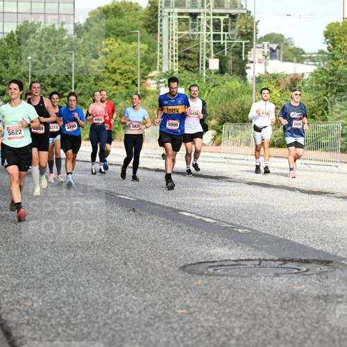 06.09.2026 - CURREX Alsterlauf Dr. Thomas Lammeyer http://msf.ph/oto/10132745 06.09.2026 09:57:04 Laufen 6187, 6397, 4900, 5622, 049, 8318, 3295, 3820, 5005, 6436, 6180, 2698 meine-sportfotos.de