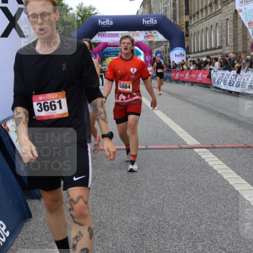 06.09.2026 - CURREX Alsterlauf Strokosch-Dieckow http://msf.ph/oto/10132789 06.09.2026 09:53:49 Ziel 2537, 3102, 3661, 4571, 4617, 5483, 5884, 5987, 6477 meine-sportfotos.de