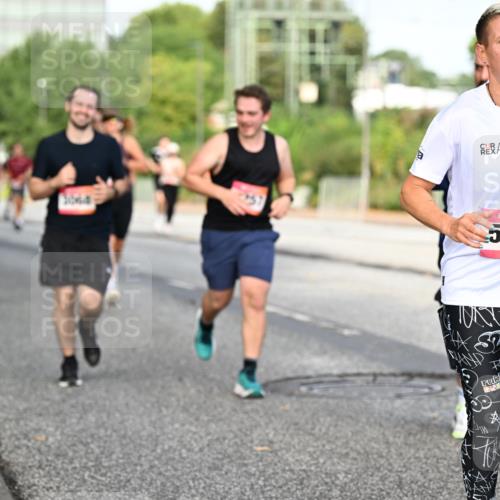 06.09.2026 - CURREX Alsterlauf Dr. Thomas Lammeyer http://msf.ph/oto/10132849 06.09.2026 09:57:14 Laufen 5467 meine-sportfotos.de