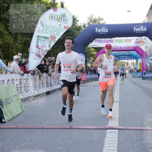 06.09.2026 - CURREX Alsterlauf Yannick Fuchs http://msf.ph/oto/10132880 06.09.2026 09:40:44 Ziel 2131, 4807, 5138, 5956, 6129, 6196, 8191 meine-sportfotos.de