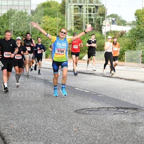 06.09.2026 - CURREX Alsterlauf Dr. Thomas Lammeyer http://msf.ph/oto/10132883 06.09.2026 09:57:18 Laufen 4120, 2307, 4429, 4084, 140, 5430, 2369, 5785 meine-sportfotos.de