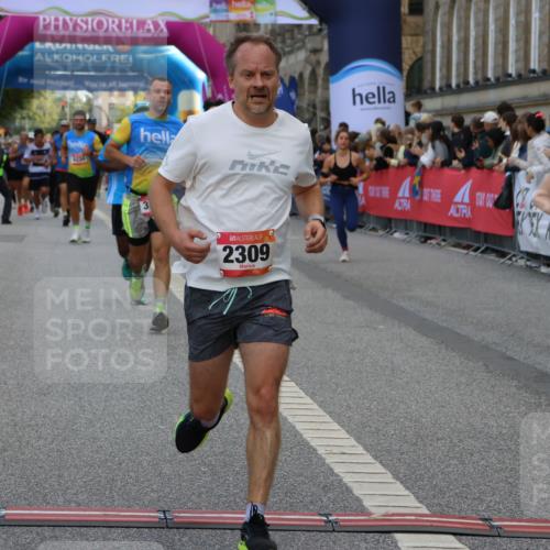 06.09.2026 - CURREX Alsterlauf Strokosch-Dieckow http://msf.ph/oto/10132900 06.09.2026 09:53:57 Ziel 2309, 2518, 3102, 3334, 3556, 4925, 5273, 5940, 5987, 6125 meine-sportfotos.de