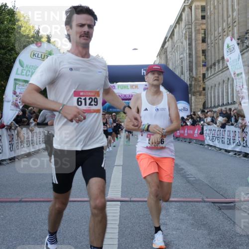06.09.2026 - CURREX Alsterlauf Yannick Fuchs http://msf.ph/oto/10132911 06.09.2026 09:40:45 Ziel 2131, 4807, 5956, 6129, 6196, 6295, 8191 meine-sportfotos.de