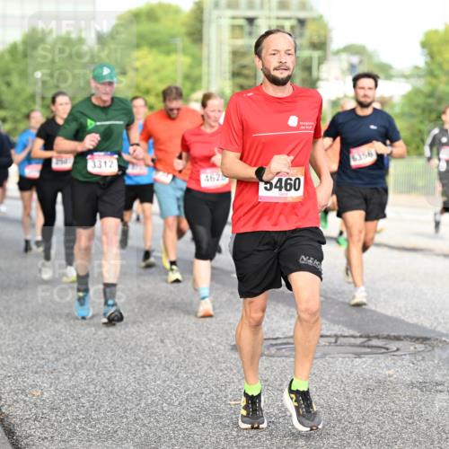 06.09.2026 - CURREX Alsterlauf Dr. Thomas Lammeyer http://msf.ph/oto/10132993 06.09.2026 09:57:28 Laufen 29507, 3312, 4621, 5460, 6356 meine-sportfotos.de