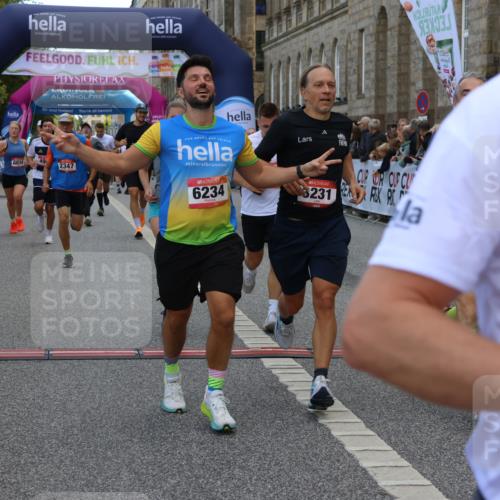 06.09.2026 - CURREX Alsterlauf Strokosch-Dieckow http://msf.ph/oto/10133013 06.09.2026 09:54:04 Ziel 2347, 2518, 3231, 3334, 3483, 3556, 3701, 3852, 3944, 4801, 4803, 4925, 4965, 5273, 5354, 5528, 5684, 5696, 5940, 6016, 6125, 6184, 6234, 8246, 8299, 8322 meine-sportfotos.de