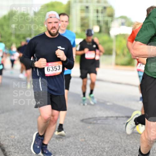 06.09.2026 - CURREX Alsterlauf Dr. Thomas Lammeyer http://msf.ph/oto/10133024 06.09.2026 09:57:31 Laufen 6353, 3312 meine-sportfotos.de