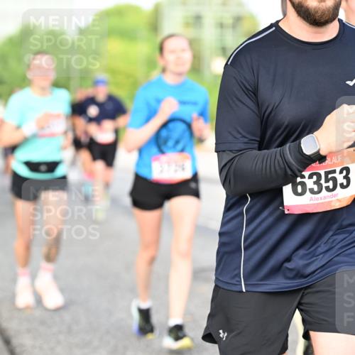 06.09.2026 - CURREX Alsterlauf Dr. Thomas Lammeyer http://msf.ph/oto/10133035 06.09.2026 09:57:33 Laufen 6353 meine-sportfotos.de