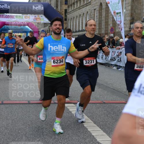 06.09.2026 - CURREX Alsterlauf Strokosch-Dieckow http://msf.ph/oto/10133036 06.09.2026 09:54:04 Ziel 2347, 2518, 3231, 3334, 3483, 3556, 3701, 3852, 3944, 4801, 4803, 4925, 4965, 5273, 5354, 5528, 5684, 5696, 5940, 6016, 6125, 6184, 6234, 8246, 8299, 8322 meine-sportfotos.de