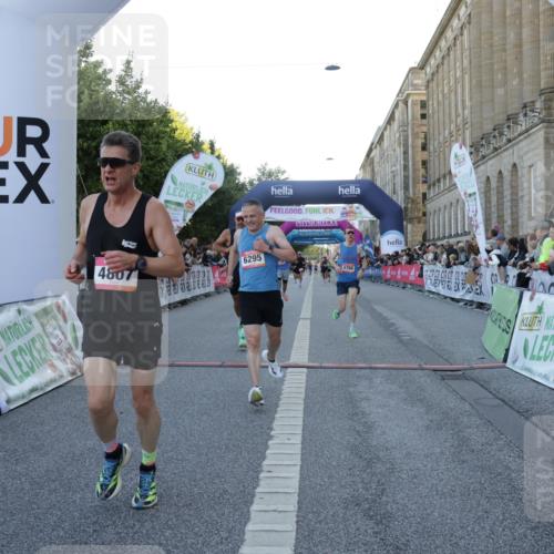 06.09.2026 - CURREX Alsterlauf Yannick Fuchs http://msf.ph/oto/10133057 06.09.2026 09:40:49 Ziel 3786, 4807, 5343, 5768, 5954, 5956, 6129, 6196, 6295 meine-sportfotos.de