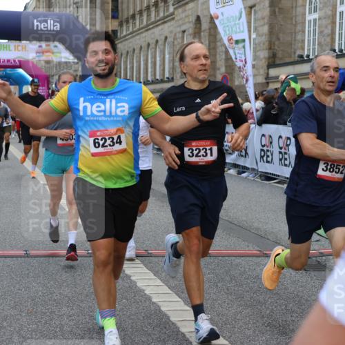 06.09.2026 - CURREX Alsterlauf Strokosch-Dieckow http://msf.ph/oto/10133060 06.09.2026 09:54:04 Ziel 2347, 2518, 3231, 3334, 3483, 3556, 3701, 3852, 3944, 4801, 4803, 4925, 4965, 5273, 5354, 5528, 5684, 5696, 5940, 6016, 6125, 6184, 6234, 8246, 8299, 8322 meine-sportfotos.de