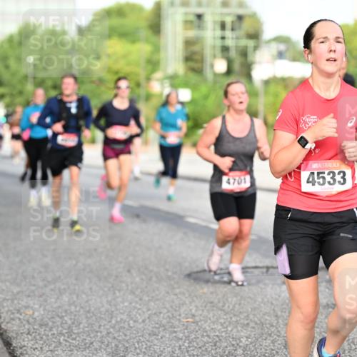 06.09.2026 - CURREX Alsterlauf Dr. Thomas Lammeyer http://msf.ph/oto/10133080 06.09.2026 09:57:38 Laufen 4701, 4533 meine-sportfotos.de