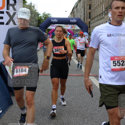 06.09.2026 - CURREX Alsterlauf Strokosch-Dieckow http://msf.ph/oto/10133143 06.09.2026 09:54:11 Ziel 2347, 2359, 2405, 2415, 2530, 3391, 3483, 3701, 3944, 4053, 4054, 4308, 4309, 4564, 4801, 4803, 4965, 5103, 5120, 5182, 5353, 5354, 5528, 5684, 5696, 5900, 6016, 6184, 6287, 8246, 8299, 8322 meine-sportfotos.de
