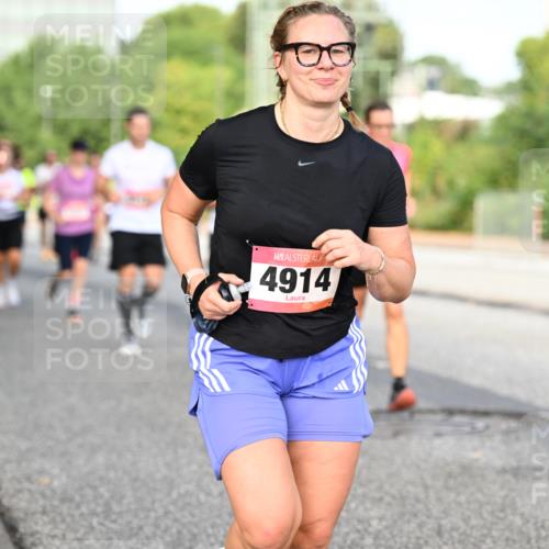 06.09.2026 - CURREX Alsterlauf Dr. Thomas Lammeyer http://msf.ph/oto/10133145 06.09.2026 09:57:44 Laufen 4914 meine-sportfotos.de