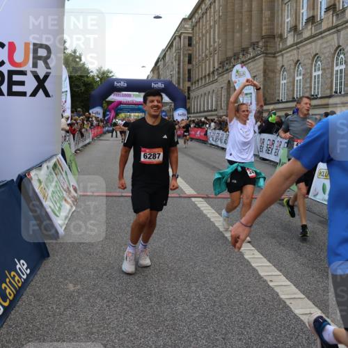 06.09.2026 - CURREX Alsterlauf Strokosch-Dieckow http://msf.ph/oto/10133159 06.09.2026 09:54:17 Ziel 2359, 2405, 2415, 2530, 3391, 3393, 3591, 3770, 4053, 4054, 4182, 4308, 4309, 4316, 4326, 4564, 5103, 5120, 5182, 5353, 5900, 5934, 6287, 6442, 8179 meine-sportfotos.de