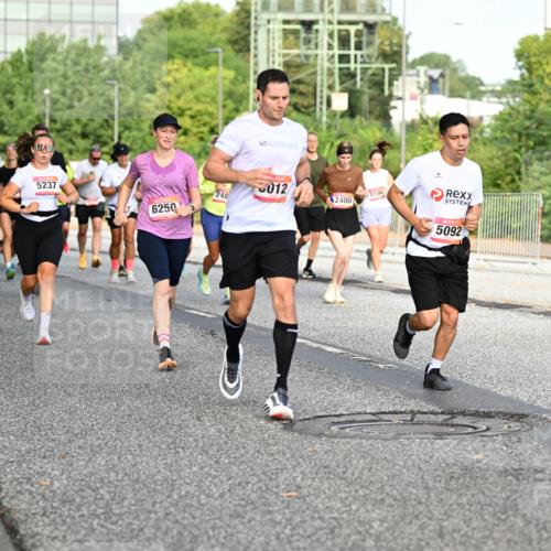 06.09.2026 - CURREX Alsterlauf Dr. Thomas Lammeyer http://msf.ph/oto/10133160 06.09.2026 09:57:46 Laufen 5237, 6250, 012, 248, 106, 2400, 5092 meine-sportfotos.de