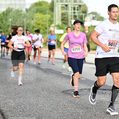 06.09.2026 - CURREX Alsterlauf Dr. Thomas Lammeyer http://msf.ph/oto/10133179 06.09.2026 09:57:47 Laufen 5237, 6250, 5012 meine-sportfotos.de