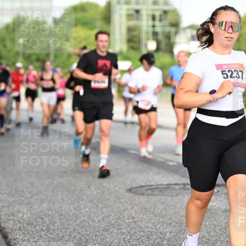 06.09.2026 - CURREX Alsterlauf Dr. Thomas Lammeyer http://msf.ph/oto/10133207 06.09.2026 09:57:50 Laufen 5237 meine-sportfotos.de