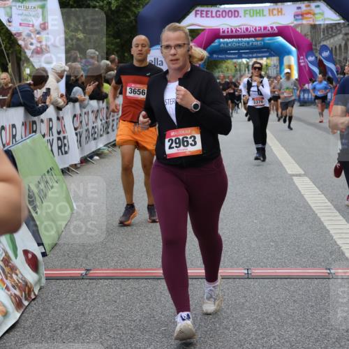 06.09.2026 - CURREX Alsterlauf Strokosch-Dieckow http://msf.ph/oto/10133219 06.09.2026 10:07:00 Ziel 2148, 2459, 2934, 2963, 3303, 3376, 3656, 3943, 3945, 5073, 5091, 5527, 5792, 5937, 8276 meine-sportfotos.de