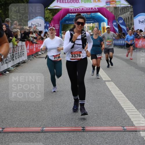 06.09.2026 - CURREX Alsterlauf Strokosch-Dieckow http://msf.ph/oto/10133256 06.09.2026 10:07:02 Ziel 2148, 2355, 2459, 2934, 2963, 3103, 3303, 3376, 3656, 3943, 3945, 5073, 5091, 5527, 5792, 5937, 8276 meine-sportfotos.de