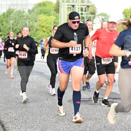 06.09.2026 - CURREX Alsterlauf Dr. Thomas Lammeyer http://msf.ph/oto/10133265 06.09.2026 09:57:56 Laufen 5669, 6145, 3740, 4127, 5192, 3, 8038 meine-sportfotos.de