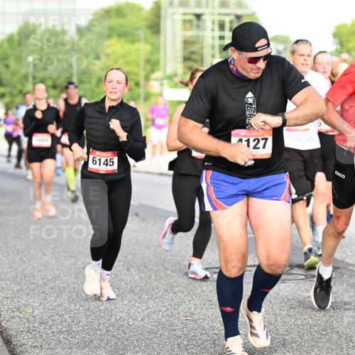 06.09.2026 - CURREX Alsterlauf Dr. Thomas Lammeyer http://msf.ph/oto/10133270 06.09.2026 09:57:56 Laufen 6145, 127, 5192, 8037 meine-sportfotos.de
