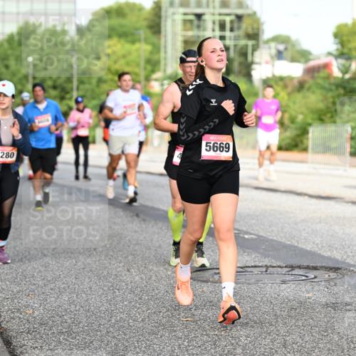 06.09.2026 - CURREX Alsterlauf Dr. Thomas Lammeyer http://msf.ph/oto/10133304 06.09.2026 09:57:59 Laufen 3280, 5669 meine-sportfotos.de