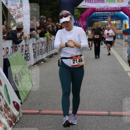 06.09.2026 - CURREX Alsterlauf Strokosch-Dieckow http://msf.ph/oto/10133338 06.09.2026 10:07:04 Ziel 2148, 2355, 2459, 2963, 3103, 3376, 3607, 3656, 4078, 5069, 5073, 5091, 5527, 5792, 5937, 8276, 8306 meine-sportfotos.de