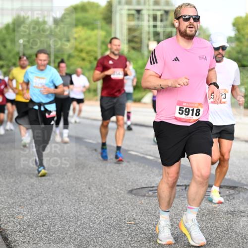 06.09.2026 - CURREX Alsterlauf Dr. Thomas Lammeyer http://msf.ph/oto/10133366 06.09.2026 09:58:06 Laufen 5918, 53, 6 meine-sportfotos.de