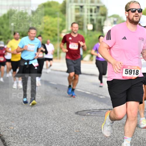 06.09.2026 - CURREX Alsterlauf Dr. Thomas Lammeyer http://msf.ph/oto/10133370 06.09.2026 09:58:06 Laufen 5918 meine-sportfotos.de