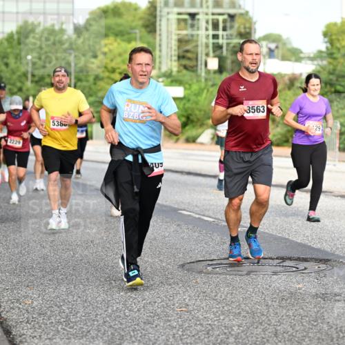 06.09.2026 - CURREX Alsterlauf Dr. Thomas Lammeyer http://msf.ph/oto/10133383 06.09.2026 09:58:07 Laufen 2229, 5385, 3563, 29 meine-sportfotos.de