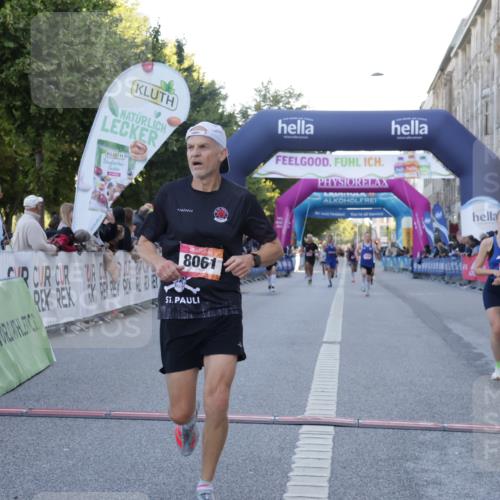 06.09.2026 - CURREX Alsterlauf Yannick Fuchs http://msf.ph/oto/10133411 06.09.2026 09:41:02 Ziel 4172, 4657, 4758, 5383, 5602, 8061 meine-sportfotos.de