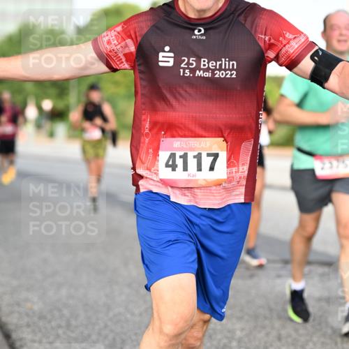 06.09.2026 - CURREX Alsterlauf Dr. Thomas Lammeyer http://msf.ph/oto/10133478 06.09.2026 09:58:21 Laufen 25, 15, 2022, 4117, 2375 meine-sportfotos.de