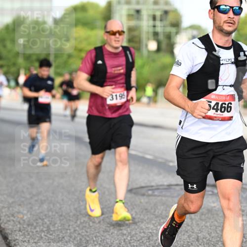 06.09.2026 - CURREX Alsterlauf Dr. Thomas Lammeyer http://msf.ph/oto/10133538 06.09.2026 09:58:27 Laufen 3195, 5466 meine-sportfotos.de