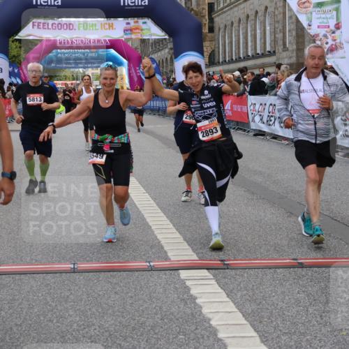 06.09.2026 - CURREX Alsterlauf Strokosch-Dieckow http://msf.ph/oto/10133569 06.09.2026 10:07:16 Ziel 2187, 2893, 2903, 4078, 4140, 5069, 5227, 5549, 5813, 5951, 6214, 8303, 8306 meine-sportfotos.de