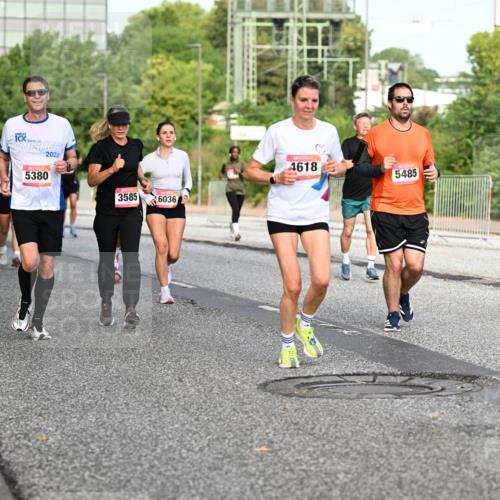 06.09.2026 - CURREX Alsterlauf Dr. Thomas Lammeyer http://msf.ph/oto/10133603 06.09.2026 09:58:33 Laufen 4259, 2775, 1, 5380, 2023, 3585, 6036, 4618, 5485, 3175 meine-sportfotos.de