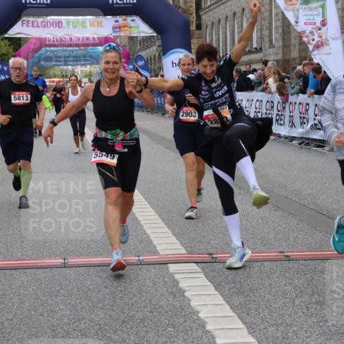 06.09.2026 - CURREX Alsterlauf Strokosch-Dieckow http://msf.ph/oto/10133612 06.09.2026 10:07:16 Ziel 2187, 2893, 2903, 4078, 4140, 5069, 5227, 5549, 5813, 5951, 6214, 8303, 8306 meine-sportfotos.de