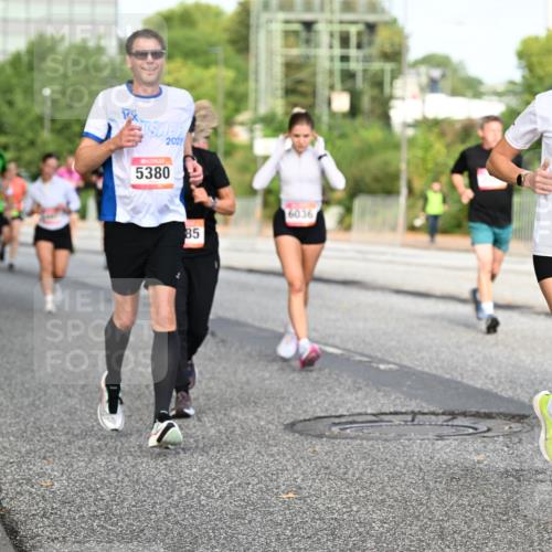 06.09.2026 - CURREX Alsterlauf Dr. Thomas Lammeyer http://msf.ph/oto/10133615 06.09.2026 09:58:34 Laufen 4366, 5380, 202, 85, 6036, 4618, 48 meine-sportfotos.de