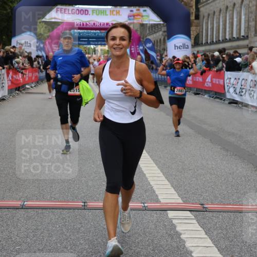 06.09.2026 - CURREX Alsterlauf Strokosch-Dieckow http://msf.ph/oto/10133628 06.09.2026 10:07:21 Ziel 2187, 2515, 2883, 2893, 2903, 4140, 5227, 5549, 5813, 6319, 6320 meine-sportfotos.de