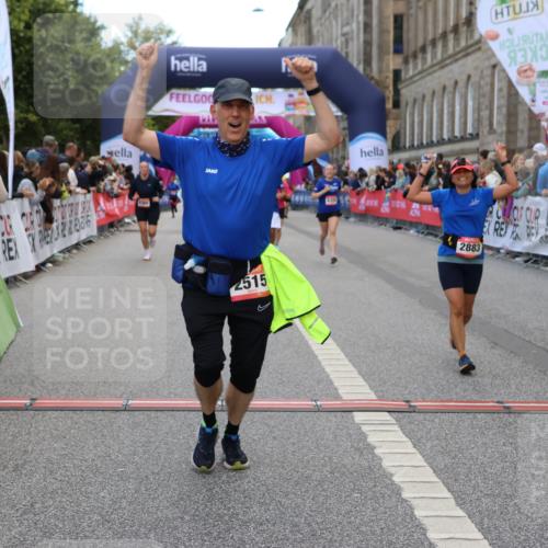 06.09.2026 - CURREX Alsterlauf Strokosch-Dieckow http://msf.ph/oto/10133669 06.09.2026 10:07:23 Ziel 2187, 2515, 2883, 2893, 2903, 4901, 5227, 5549, 5813, 6319, 6320, 6368 meine-sportfotos.de