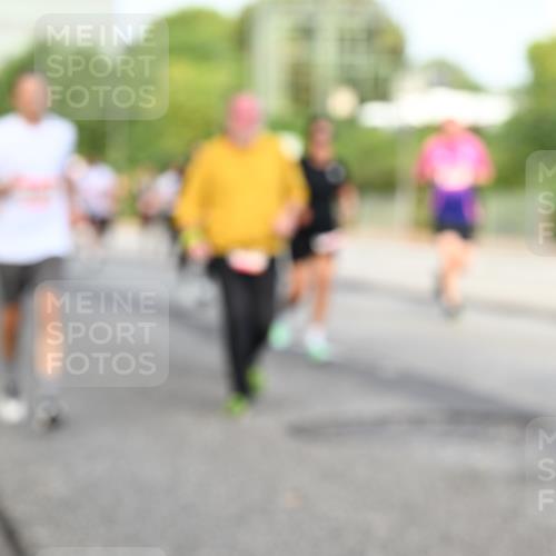 06.09.2026 - CURREX Alsterlauf Dr. Thomas Lammeyer http://msf.ph/oto/10133694 06.09.2026 09:58:42 Laufen  meine-sportfotos.de
