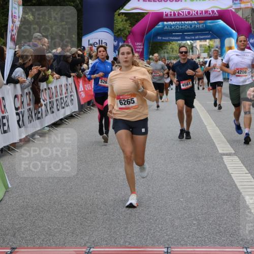 06.09.2026 - CURREX Alsterlauf Strokosch-Dieckow http://msf.ph/oto/10133741 06.09.2026 10:07:32 Ziel 3012, 3419, 3566, 3927, 4208, 4561, 4901, 5261, 5396, 5633, 5634, 6265, 6319, 6320, 6368 meine-sportfotos.de