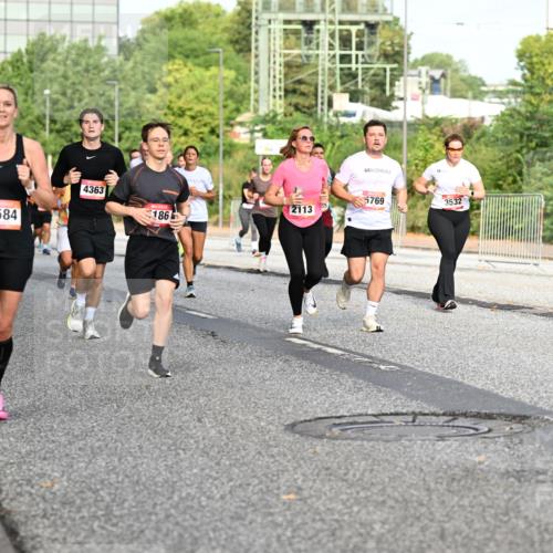 06.09.2026 - CURREX Alsterlauf Dr. Thomas Lammeyer http://msf.ph/oto/10133747 06.09.2026 09:58:47 Laufen 3584, 4363, 186, 5769, 3532, 2113 meine-sportfotos.de